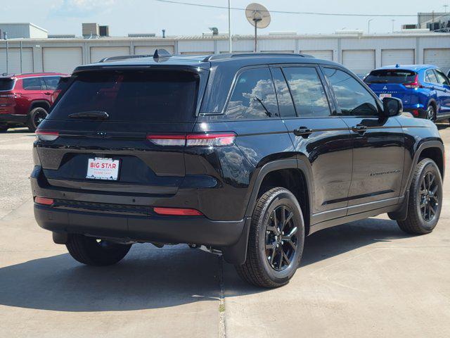new 2025 Jeep Grand Cherokee car, priced at $33,180
