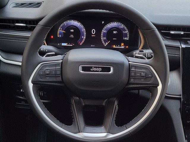 new 2025 Jeep Grand Cherokee car, priced at $33,180