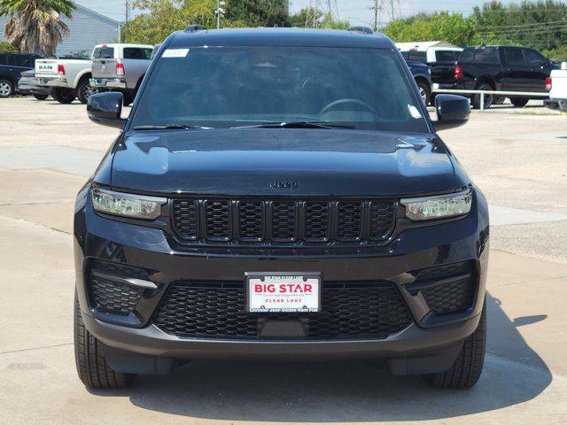 new 2025 Jeep Grand Cherokee car, priced at $33,180