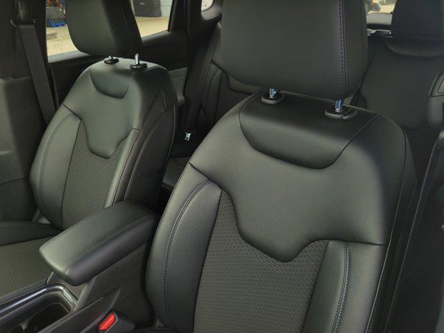 new 2025 Jeep Compass car, priced at $23,227