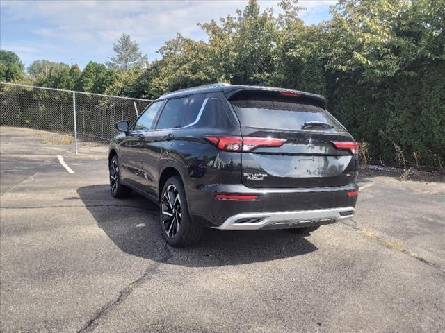 new 2024 Mitsubishi Outlander car, priced at $39,610