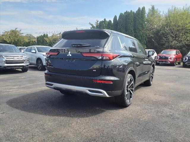 new 2024 Mitsubishi Outlander car, priced at $35,805