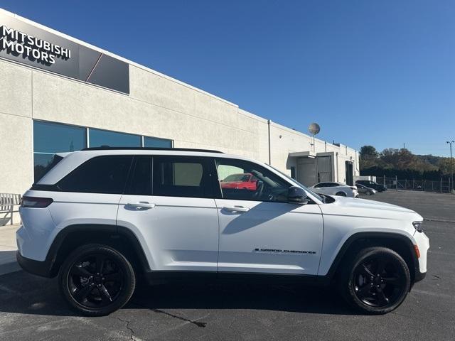 used 2023 Jeep Grand Cherokee car, priced at $36,900