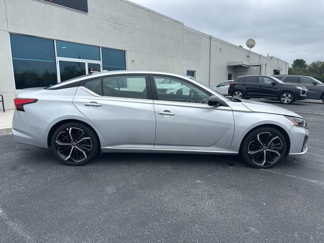 used 2023 Nissan Altima car, priced at $21,322