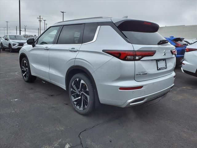 new 2024 Mitsubishi Outlander car, priced at $40,490