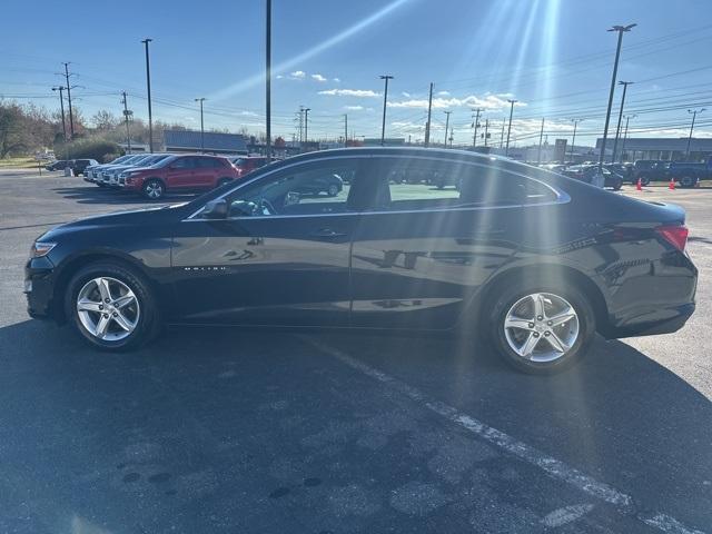 used 2022 Chevrolet Malibu car, priced at $18,371