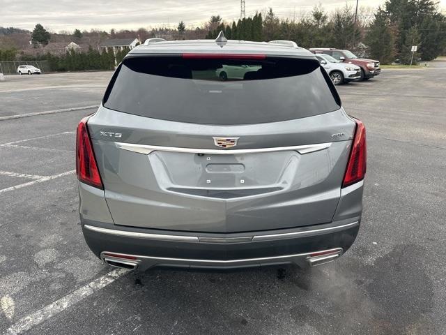 used 2021 Cadillac XT5 car, priced at $31,500