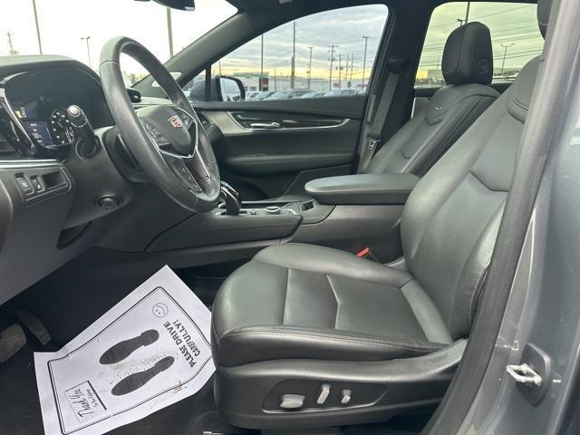 used 2021 Cadillac XT5 car, priced at $31,500