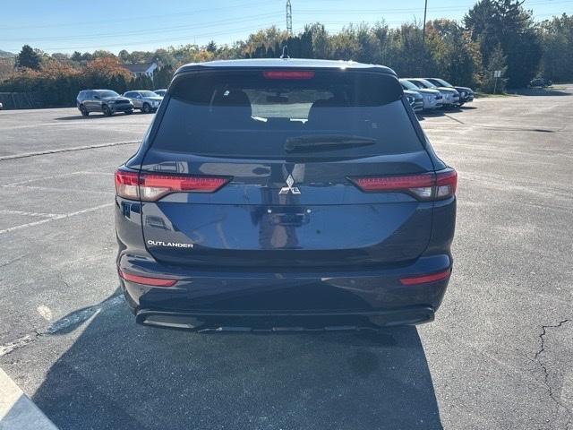 used 2022 Mitsubishi Outlander car, priced at $24,900