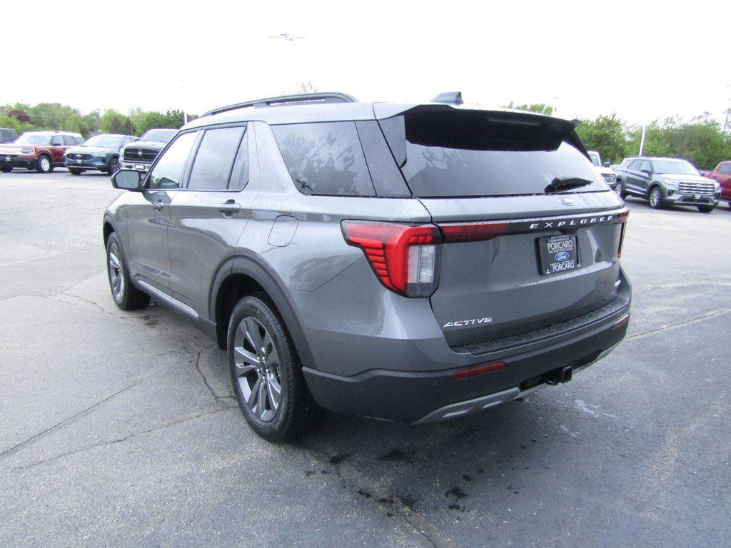 new 2025 Ford Explorer car, priced at $48,077