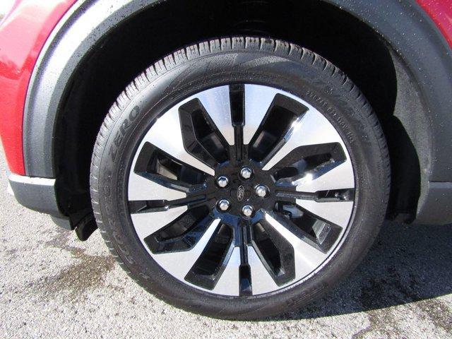 new 2025 Ford Explorer car, priced at $55,804