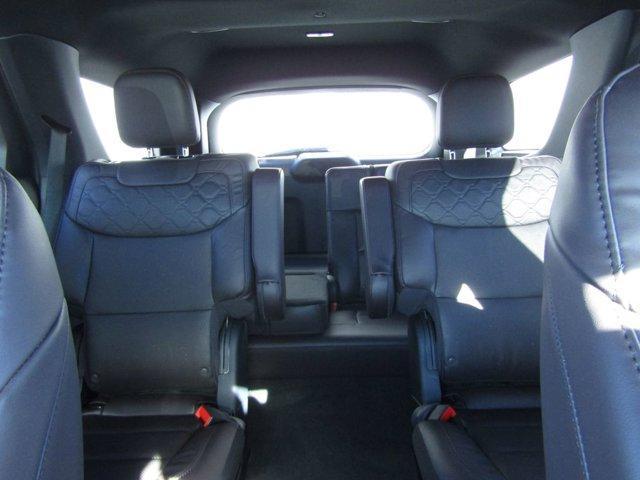 new 2025 Ford Explorer car, priced at $55,804