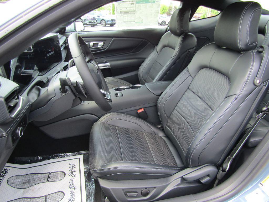 new 2025 Ford Mustang car, priced at $62,278