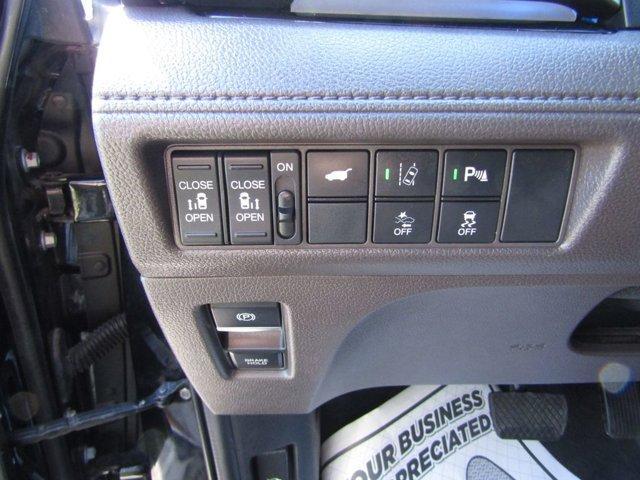 used 2018 Honda Odyssey car, priced at $23,513
