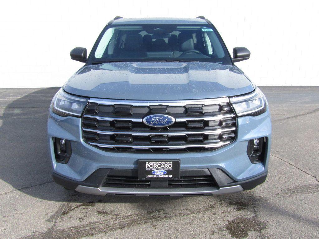 new 2025 Ford Explorer car, priced at $48,370