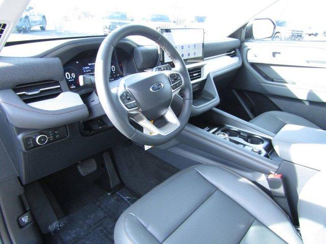 new 2025 Ford Explorer car, priced at $48,370