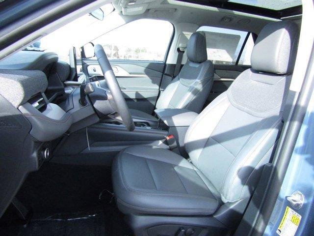 new 2025 Ford Explorer car, priced at $48,370