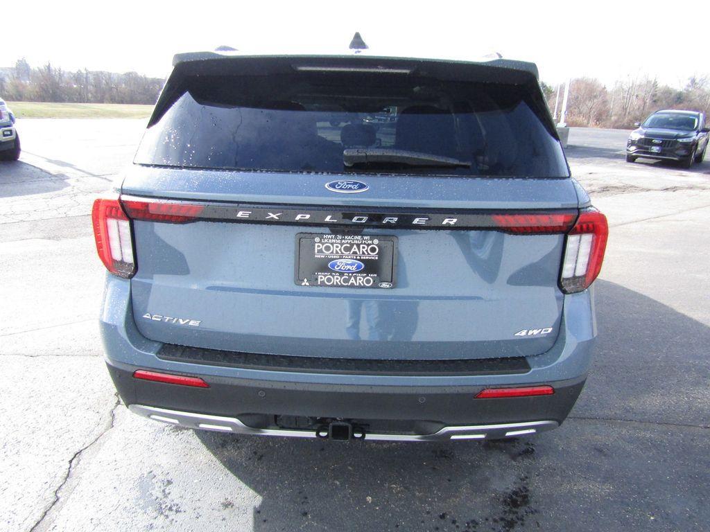 new 2025 Ford Explorer car, priced at $48,370