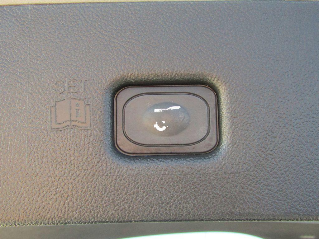 used 2021 Lincoln Nautilus car, priced at $35,415