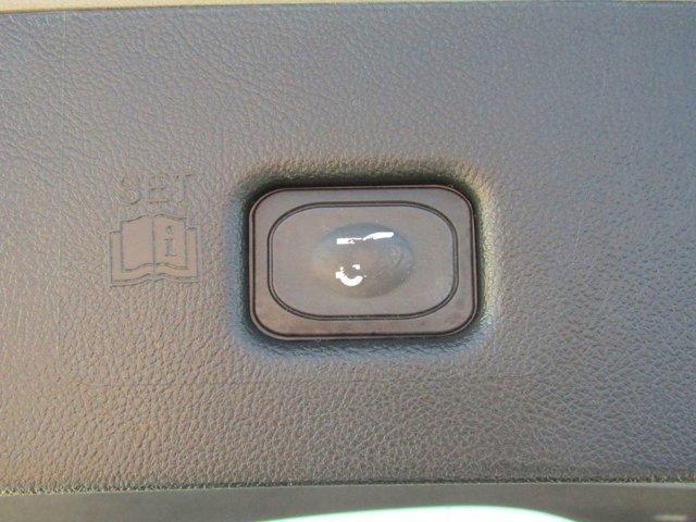 used 2021 Lincoln Nautilus car, priced at $35,064
