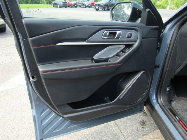 new 2025 Ford Explorer car, priced at $60,355