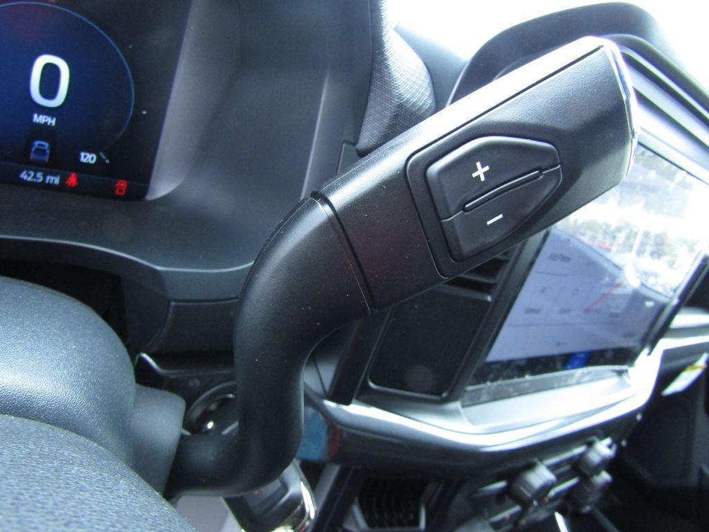 new 2025 Ford F-150 car, priced at $47,575