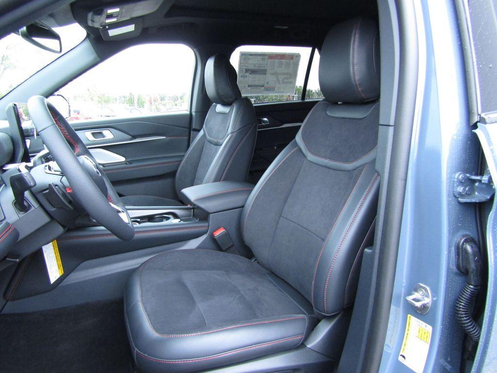 new 2025 Ford Explorer car, priced at $57,450