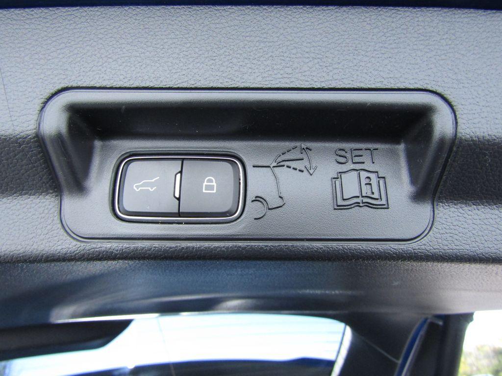 used 2020 Ford Explorer car, priced at $23,718