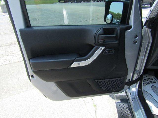 used 2013 Jeep Wrangler Unlimited car, priced at $17,672