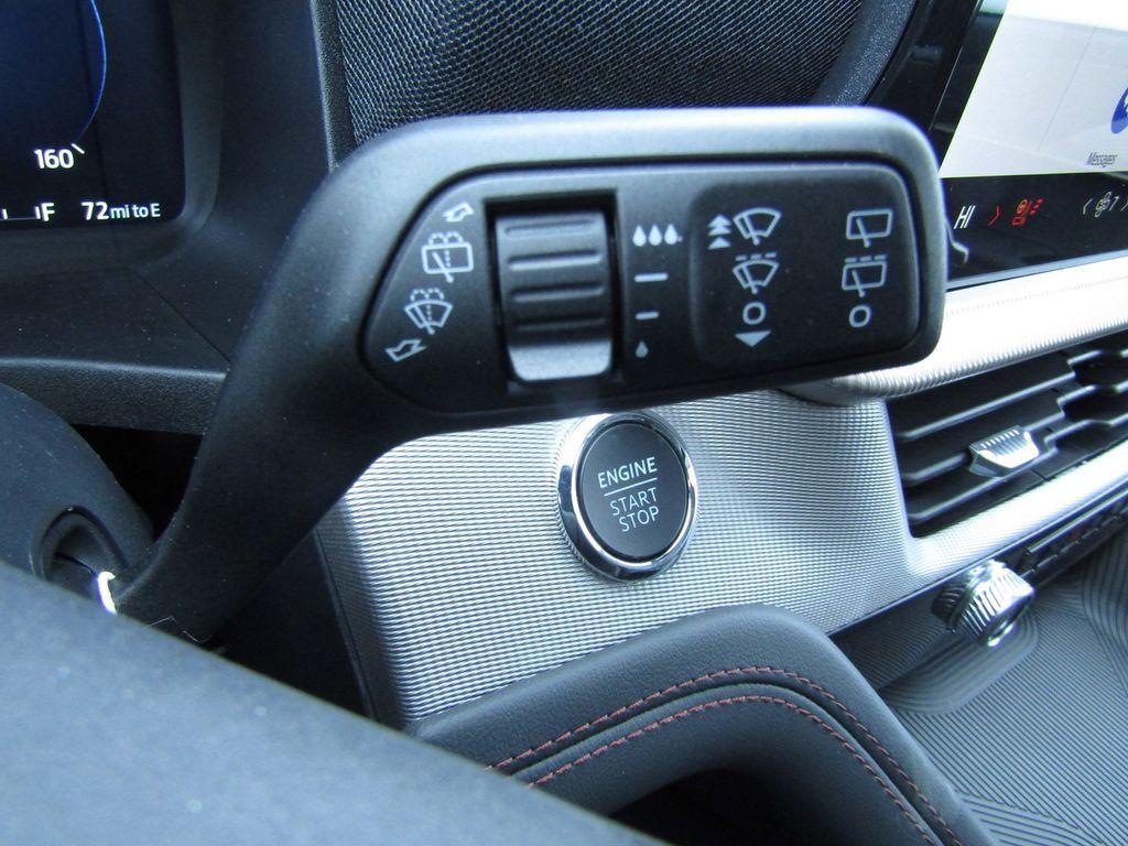 new 2025 Ford Explorer car, priced at $48,652