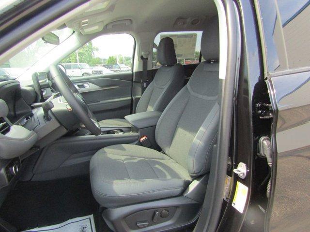 new 2025 Ford Explorer car, priced at $42,661
