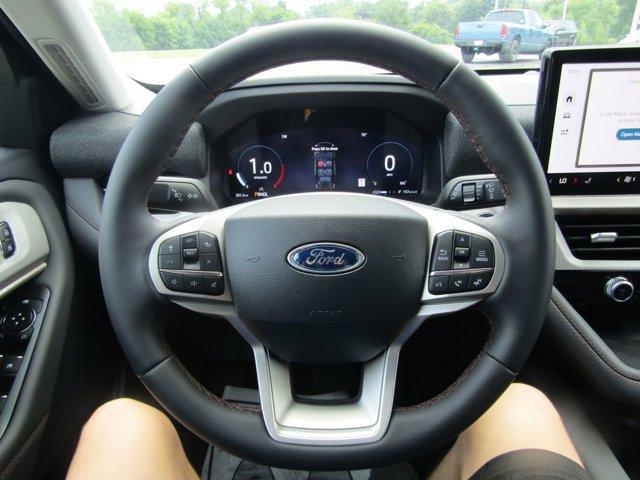 new 2025 Ford Explorer car, priced at $42,661