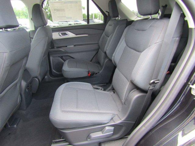 new 2025 Ford Explorer car, priced at $42,661