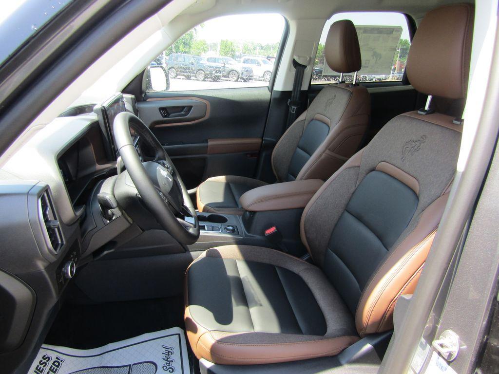 new 2025 Ford Bronco Sport car, priced at $37,052