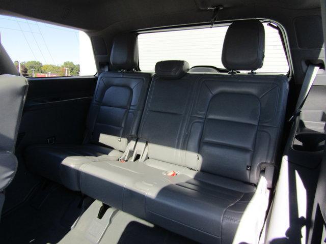 used 2021 Lincoln Navigator car, priced at $52,396