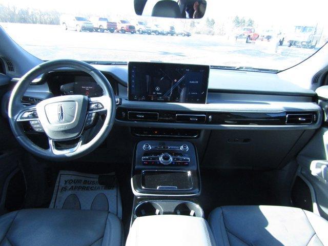 used 2021 Lincoln Nautilus car, priced at $36,996