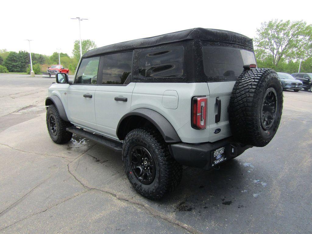 new 2024 Ford Bronco car, priced at $61,379
