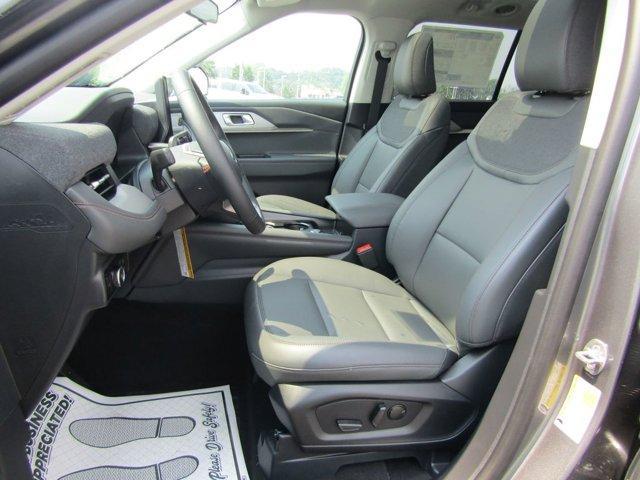 new 2025 Ford Explorer car, priced at $48,265