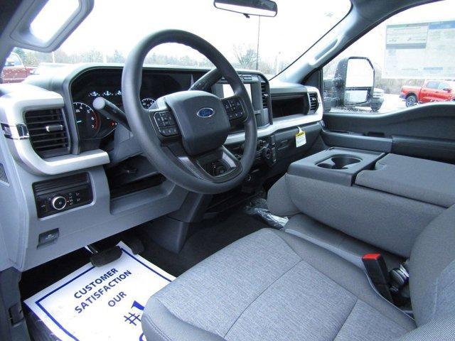 new 2024 Ford F-350 car, priced at $56,576