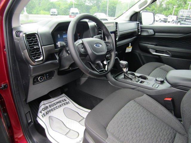 new 2025 Ford Ranger car, priced at $43,082