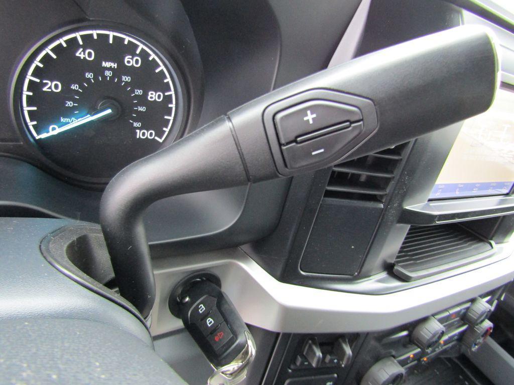 new 2025 Ford F-350 car, priced at $62,354