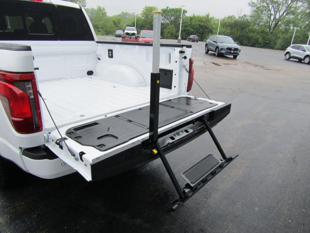 new 2025 Ford F-150 car, priced at $59,524