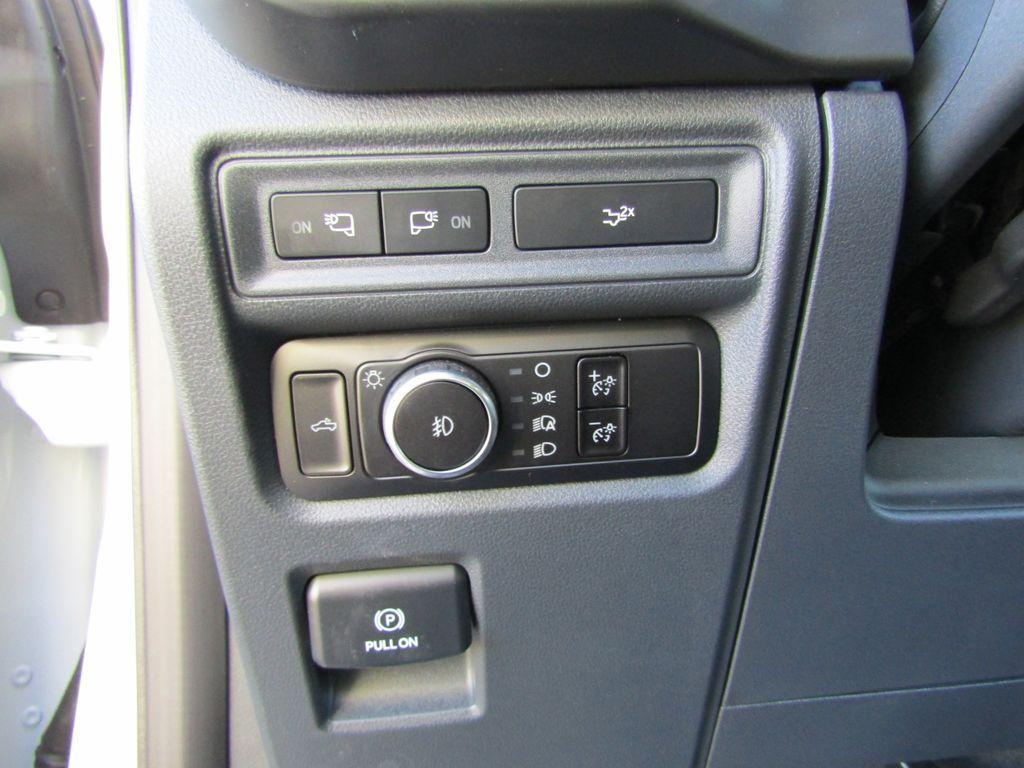 new 2024 Ford F-150 car, priced at $58,470