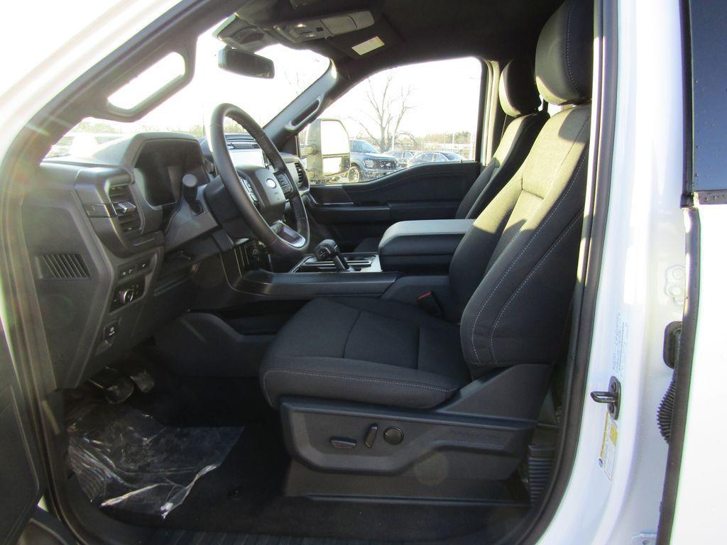 new 2024 Ford F-150 car, priced at $58,470
