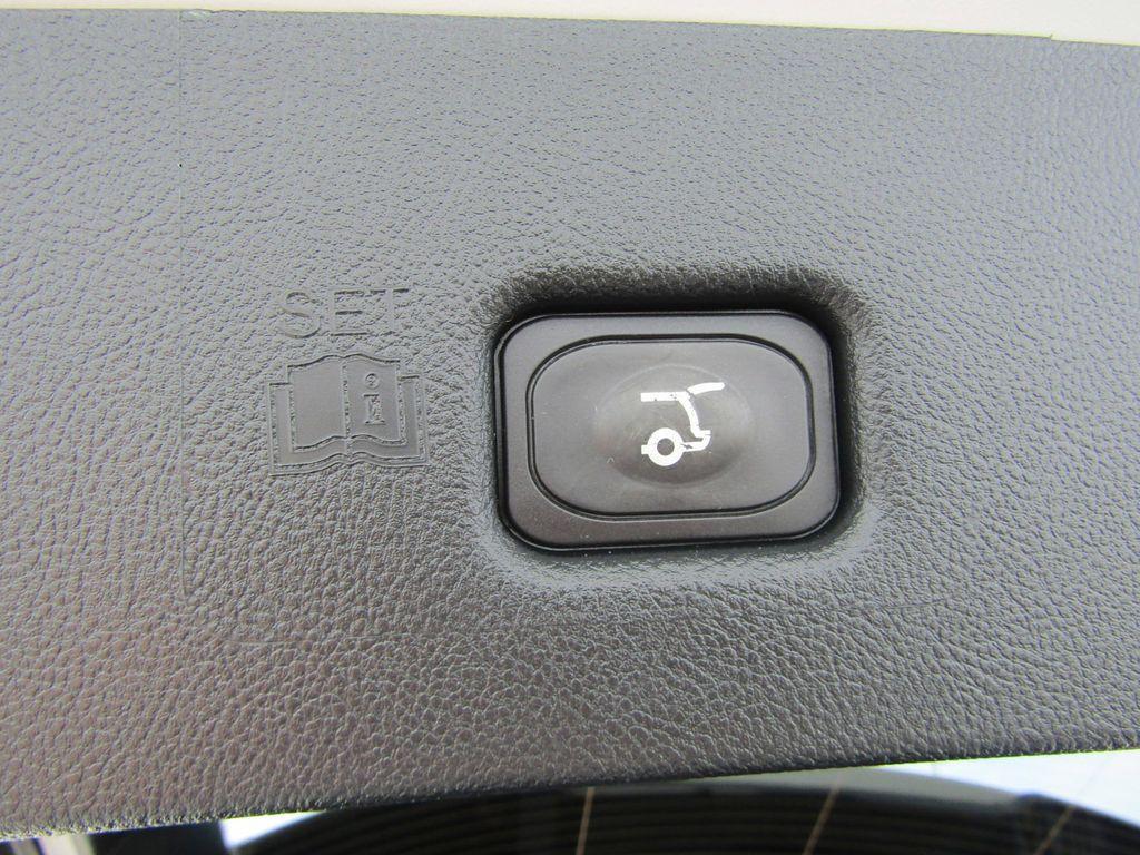 used 2021 Lincoln Nautilus car, priced at $34,972