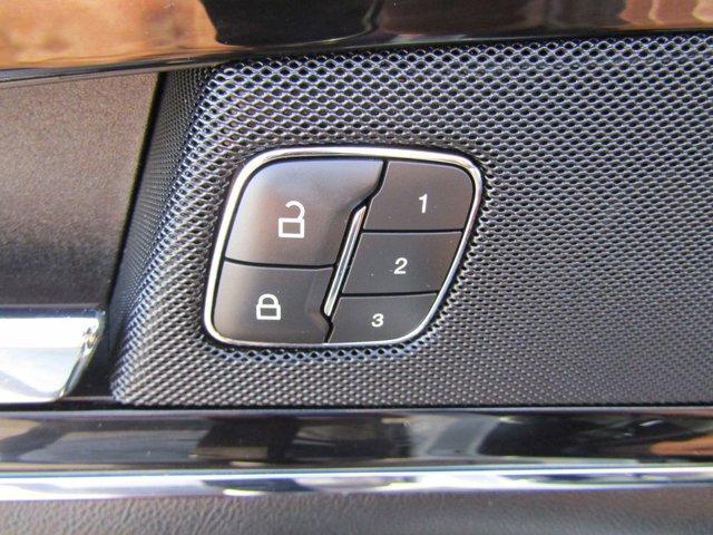 used 2021 Lincoln Nautilus car, priced at $33,727