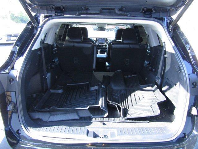 used 2021 Toyota Highlander car, priced at $26,415