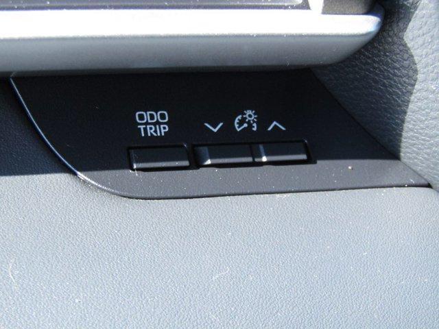 used 2021 Toyota Highlander car, priced at $26,415