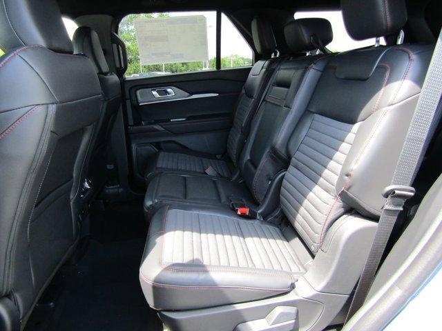 new 2025 Ford Explorer car, priced at $48,992