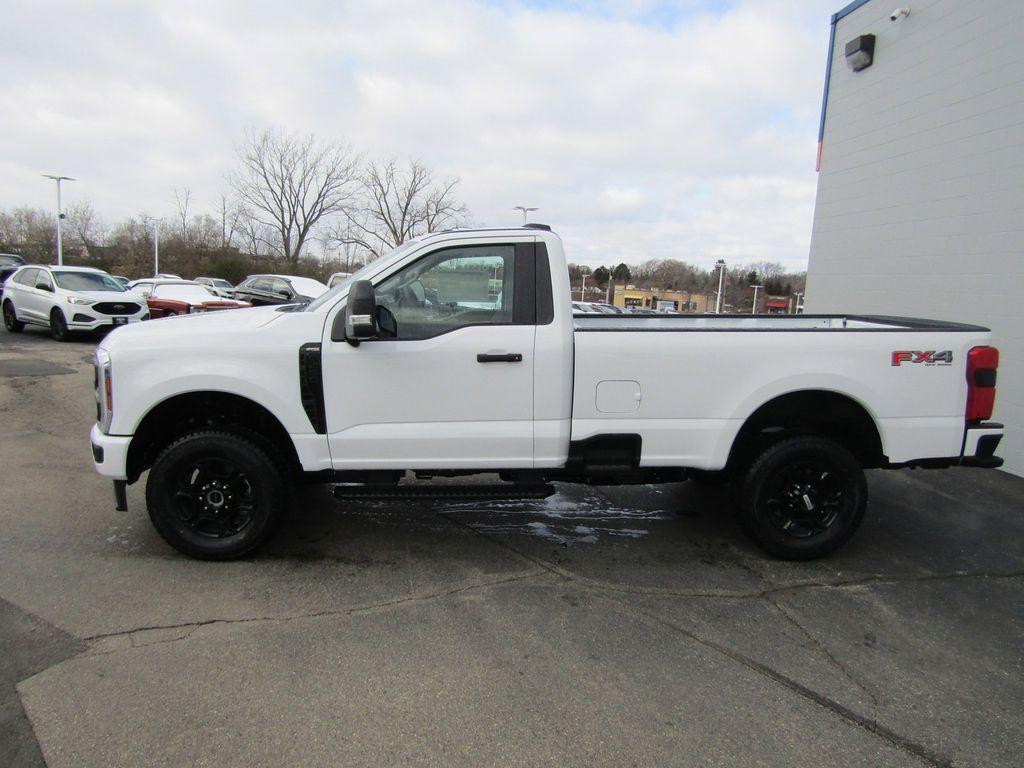 new 2024 Ford F-250 car, priced at $55,062